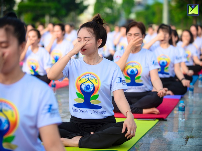Sự kiện đồng diễn tại Ngày Quốc tế Yoga Nghệ An