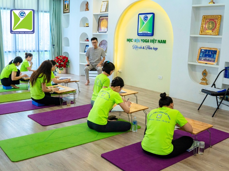 hoc-yoga-bao-lau-thi-day-duoc-se-phu-thuoc-vao-khoa-hoc-ma-ban-lua-chon